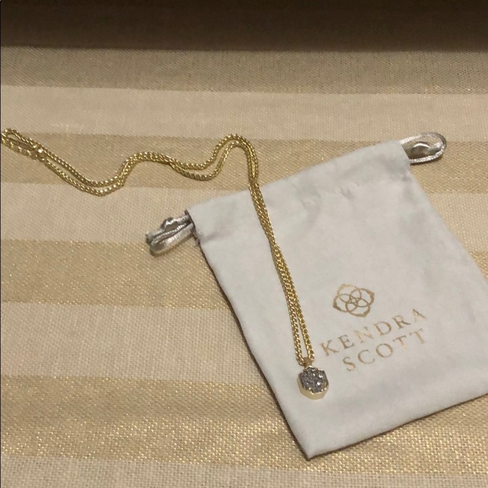 Kendra Scott Gold Hexagon Druzy Pendant Necklace with Gray Stone - Picture 2 of 3